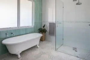 bathroom 02